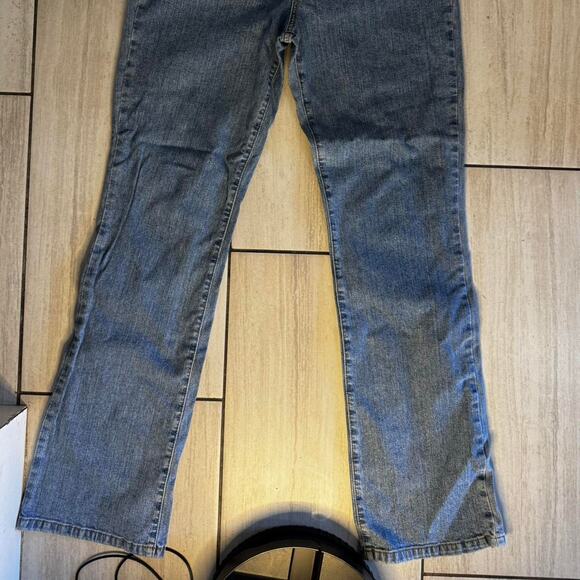 Tommy Hilfiger Blue Jeans Size 13/33 - Picture 2 of 7